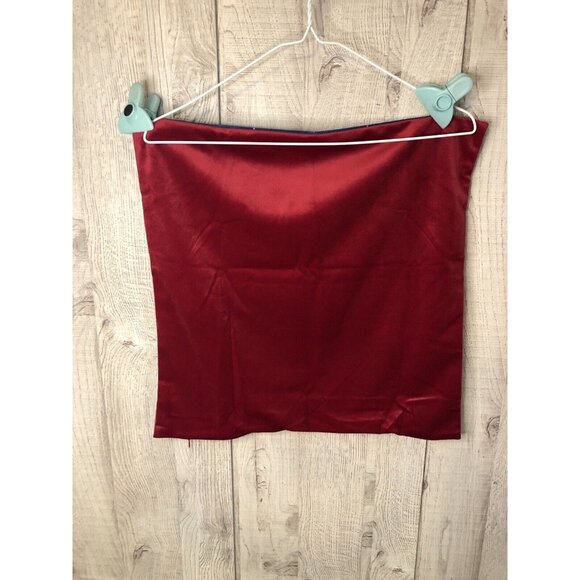 Set of 2 BedSure Merry Christmas Santa Claus Red Pillow Covers 18"x18" - Picture 5 of 6